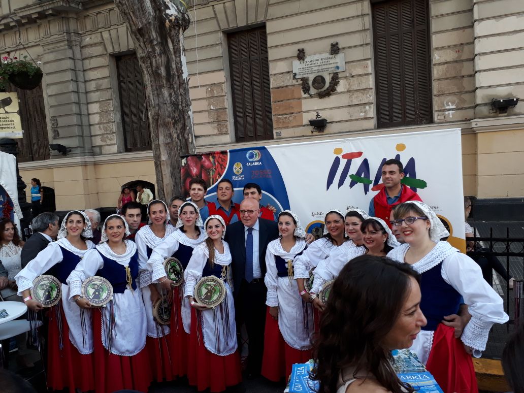 Buenos Aires Celebra Calabria: La fiesta de la alegría