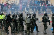 Continúan los enfrentamientos y crece la violencia de las fuerzas de seguridad en Colombia