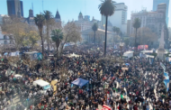 Marcha en apoyo a Cristina Kirchner a Plaza de Mayo luego del intento de magnicidio
