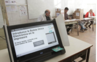 El gobierno porteño reconoce que no funcionó el voto electrónico, pero la empresa se defiende