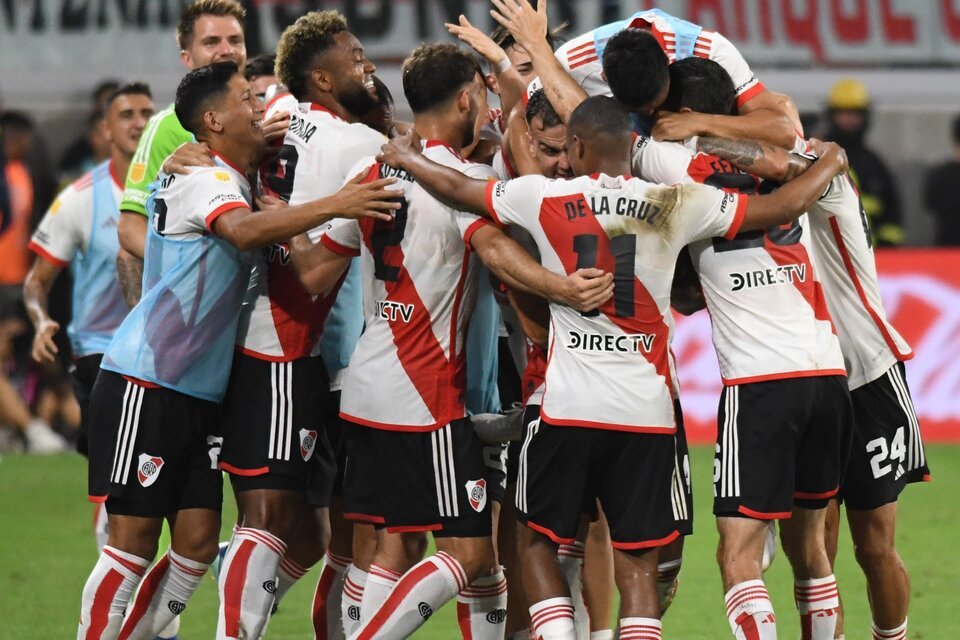 Trofeo de Campeones: River venció a Central y cerró el año con una alegría