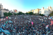 La Universidad Pública en Argentina: Un derecho en peligro