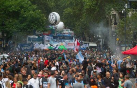 Sin convocatoria oficial de la CGT, un centenar de sindicatos igual marcharán al Senado contra la reforma laboral