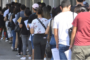 Anatomía de un mercado laboral precarizado: el desempleo se ubica en 7,9% y la informalidad marca el pulso de la crisis en el interior de Argentina